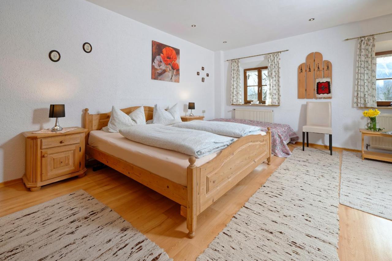 Gaestehaus Koyerbauer Boardinghouse Aschau im Chiemgau Buitenkant foto