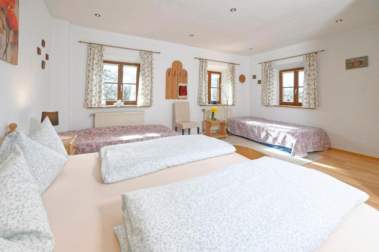Gaestehaus Koyerbauer Boardinghouse Aschau im Chiemgau Buitenkant foto