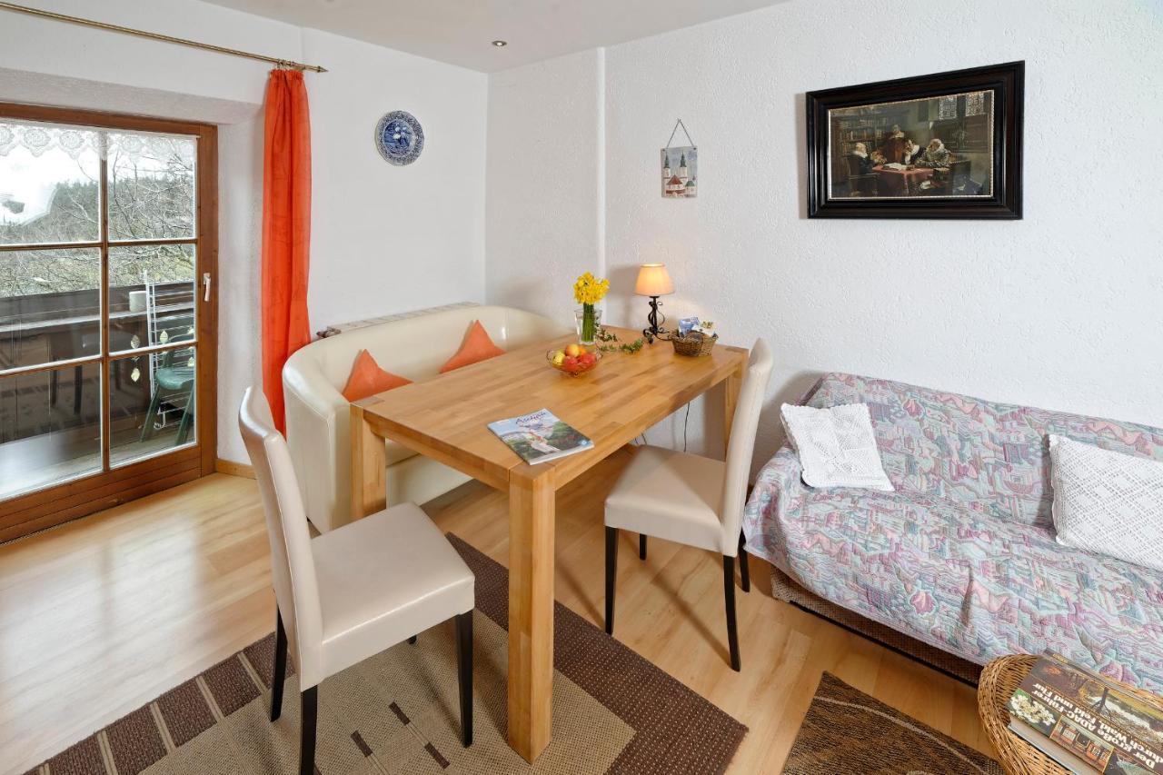Gaestehaus Koyerbauer Boardinghouse Aschau im Chiemgau Buitenkant foto