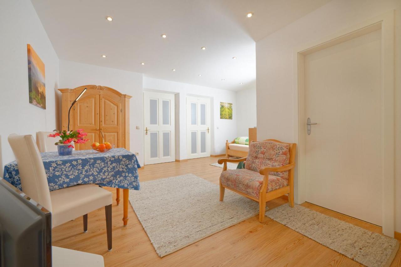 Gaestehaus Koyerbauer Boardinghouse Aschau im Chiemgau Buitenkant foto