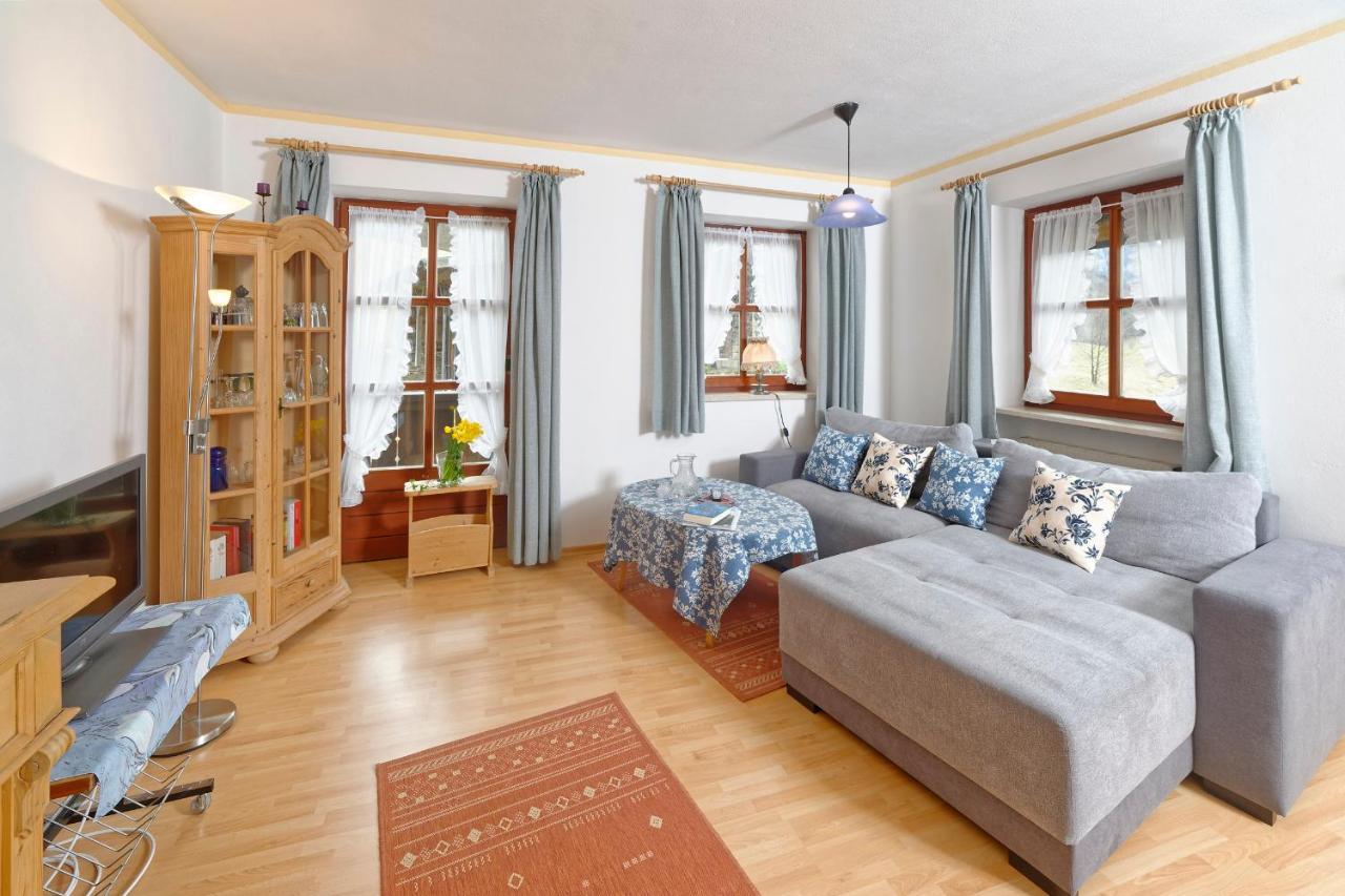 Gaestehaus Koyerbauer Boardinghouse Aschau im Chiemgau Buitenkant foto